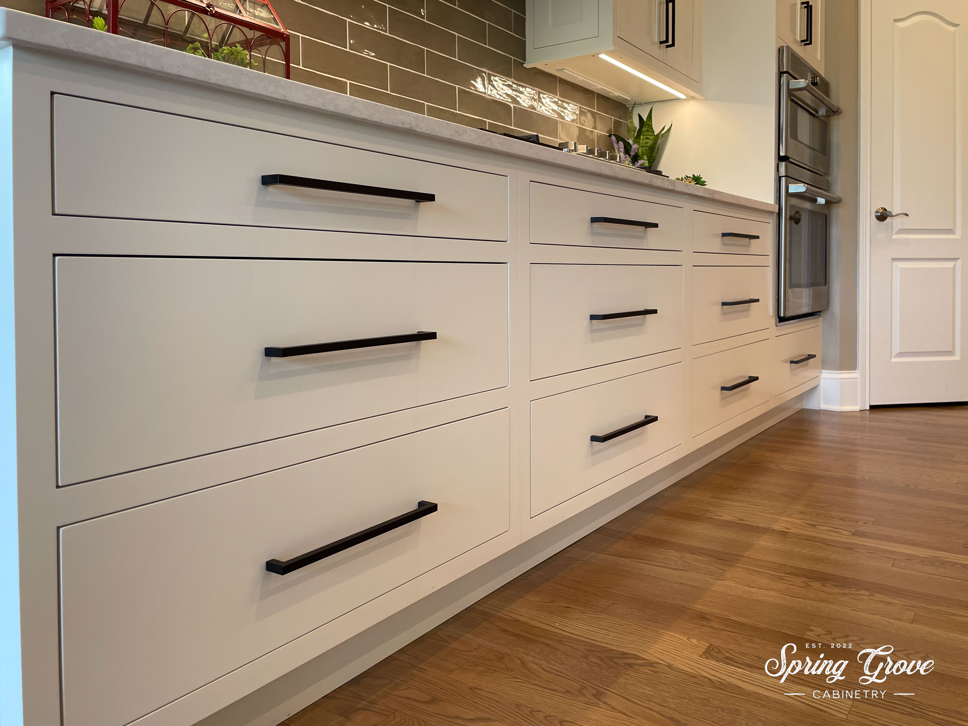 Inset drawers all aligned.